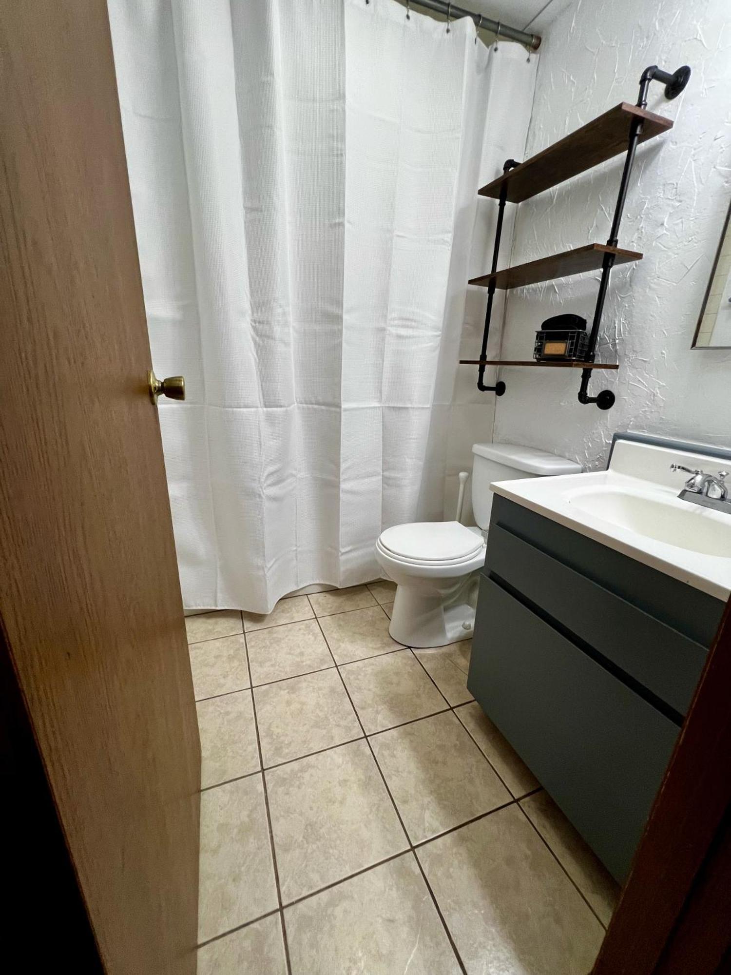 Lake City Silver Street Condos מראה חיצוני תמונה