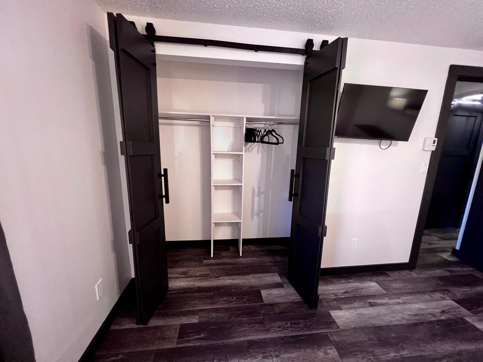 Lake City Silver Street Condos מראה חיצוני תמונה